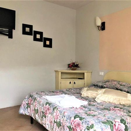 Borgo Romena Hotel Pratovecchio Buitenkant foto